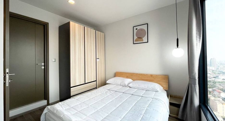 For rent 2 bedrooms condo in Chatuchak, Bangkok