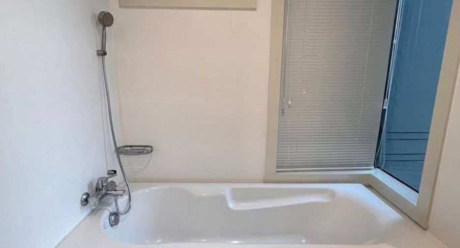 For rent 1 bed condo in Pathum Wan, Bangkok