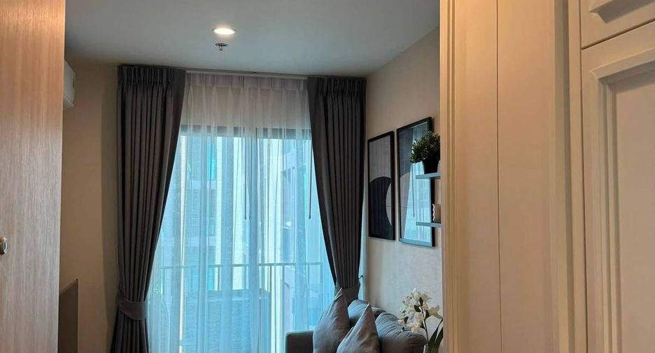 Condo en alquiler de 1 habitaciones en Huai Khwang, Bangkok