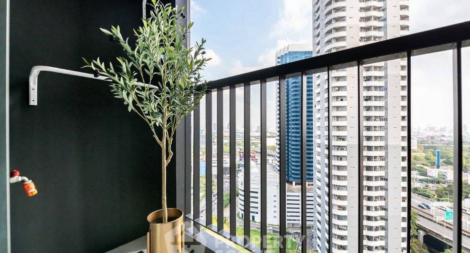 Condo en alquiler de 1 habitaciones en Pathum Wan, Bangkok