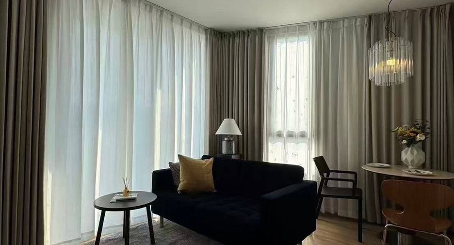 For rent 2 bedrooms condo in Bang Na, Bangkok