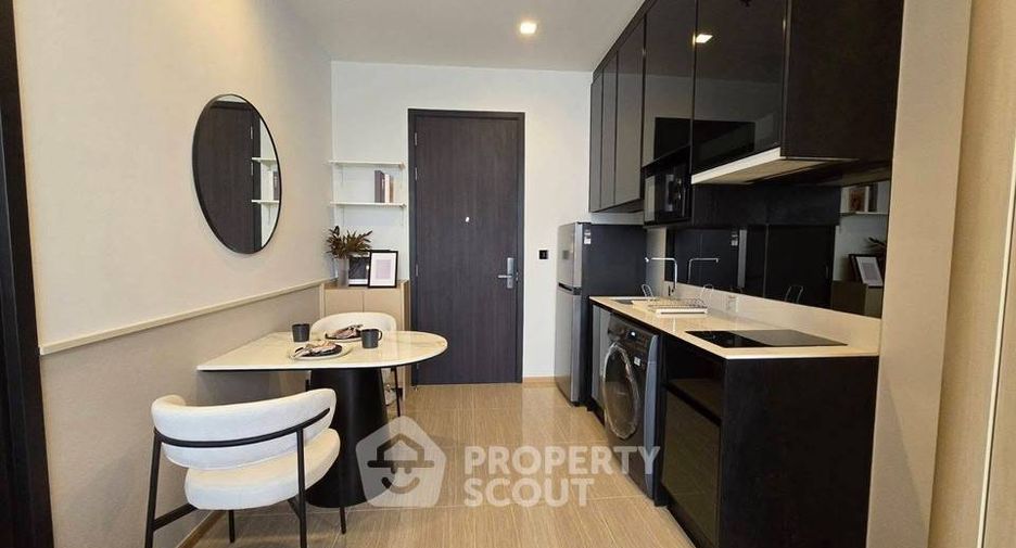 For rent 1 bed condo in Phaya Thai, Bangkok