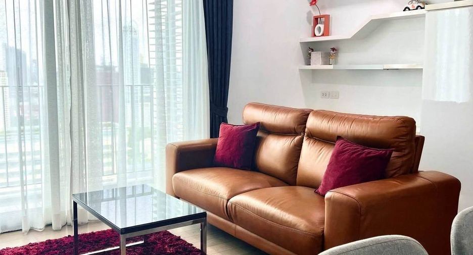 For rent 1 bed condo in Pathum Wan, Bangkok