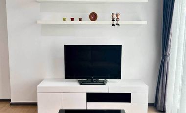 For rent 1 bed condo in Pathum Wan, Bangkok