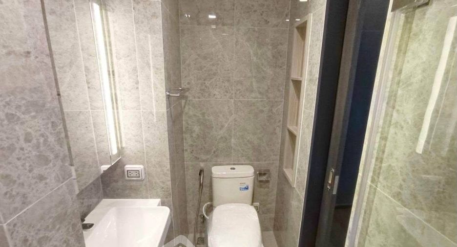 For rent 1 bed condo in Phaya Thai, Bangkok