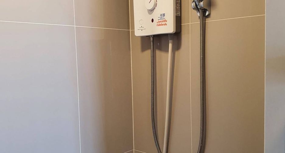 For rent 1 bed condo in Huai Khwang, Bangkok