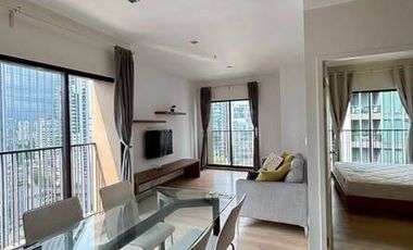 Condo en alquiler de 2 habitaciones en Khlong Toei, Bangkok
