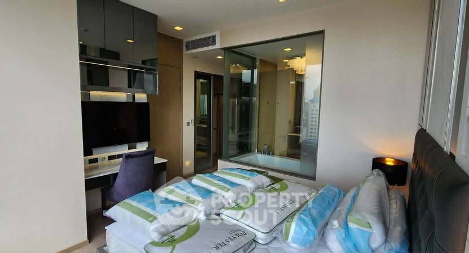 For rent 2 bedrooms condo in Watthana, Bangkok