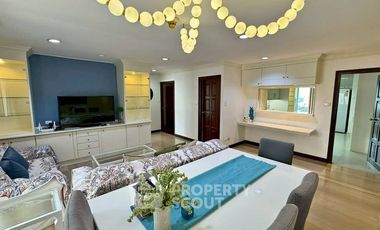 For rent 3 bedrooms condo in Watthana, Bangkok