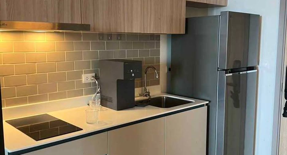 For rent 1 bed condo in Ratchathewi, Bangkok