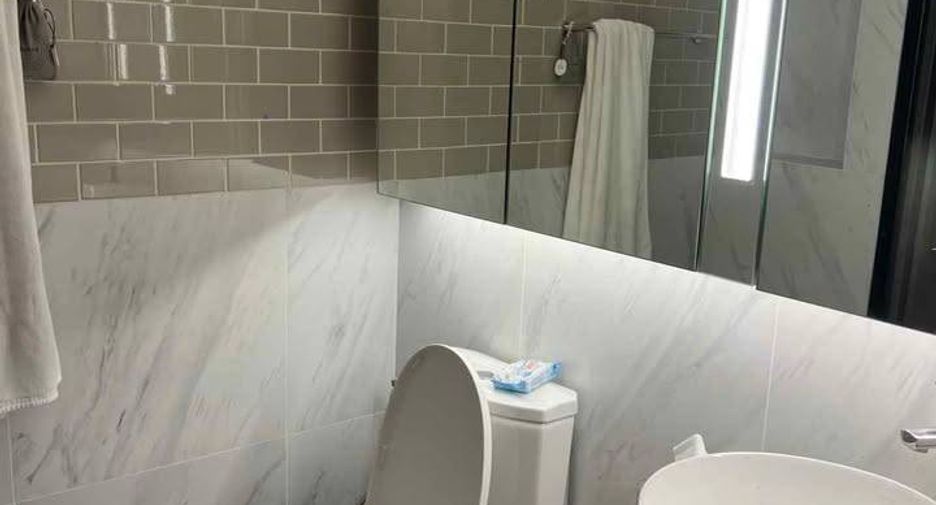 For rent 1 bed condo in Ratchathewi, Bangkok