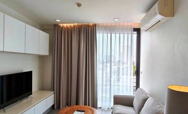 For rent 2 bedrooms apartment in Watthana, Bangkok