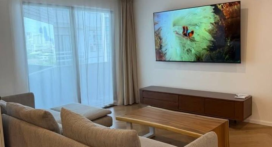 For rent 3 bedrooms condo in Watthana, Bangkok