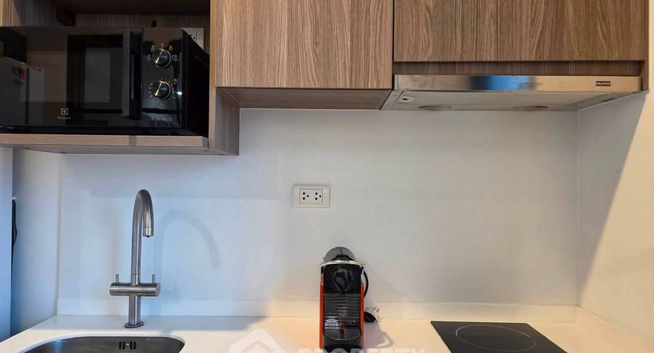 For rent 2 bedrooms condo in Phasi Charoen, Bangkok