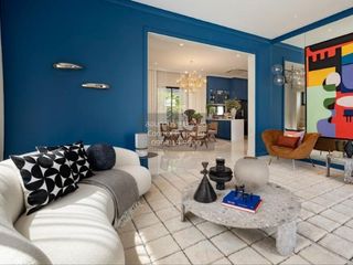 Casa en venta de 4 habitaciones en Bang Khen, Bangkok