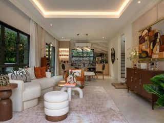 For sale 4 bedrooms house in Mueang Nonthaburi, Nonthaburi