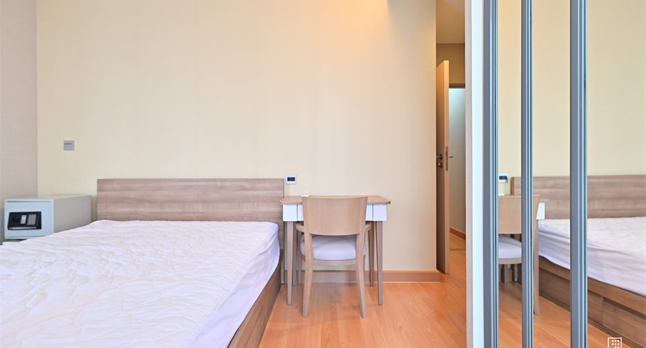 À vendre 2 chambres condo à Watthana, Bangkok