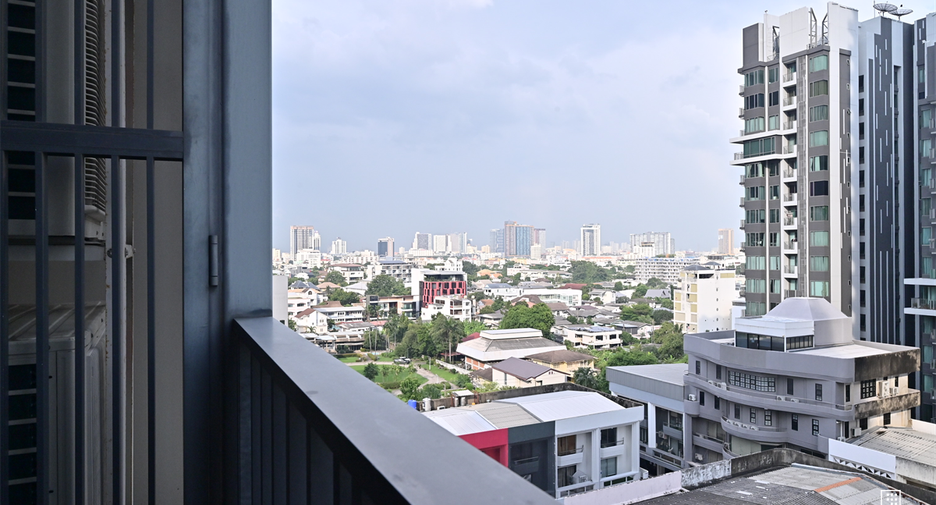 À vendre 2 chambres condo à Watthana, Bangkok