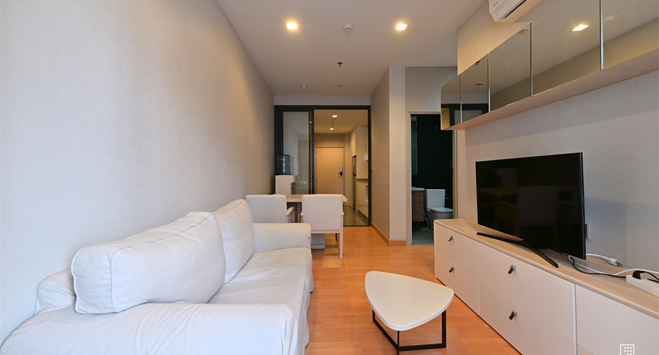 À louer 2 chambres condo à Watthana, Bangkok