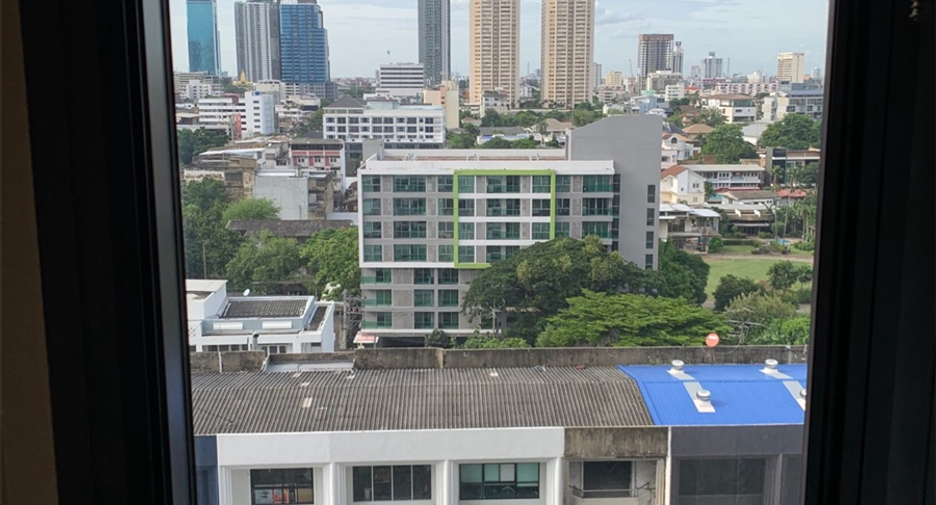 À louer 2 chambres condo à Watthana, Bangkok