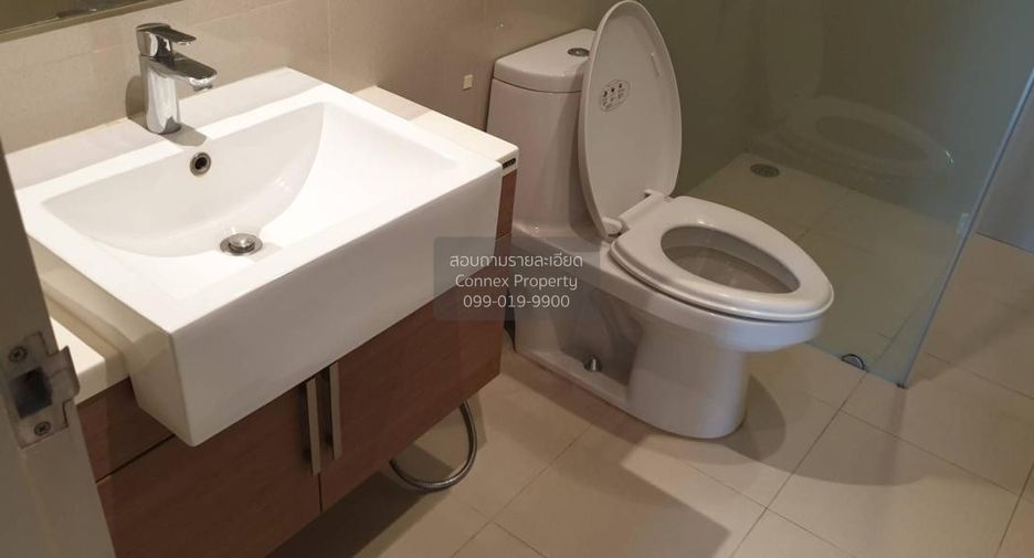 For rent 1 bed condo in Phaya Thai, Bangkok