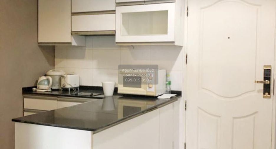 For rent 2 bedrooms condo in Phaya Thai, Bangkok