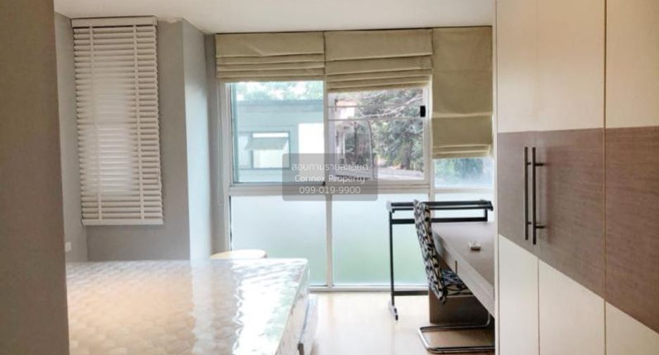 For rent 2 bedrooms condo in Phaya Thai, Bangkok
