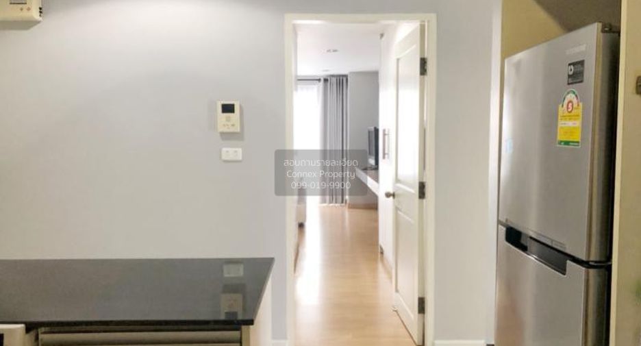 For rent 2 bedrooms condo in Phaya Thai, Bangkok