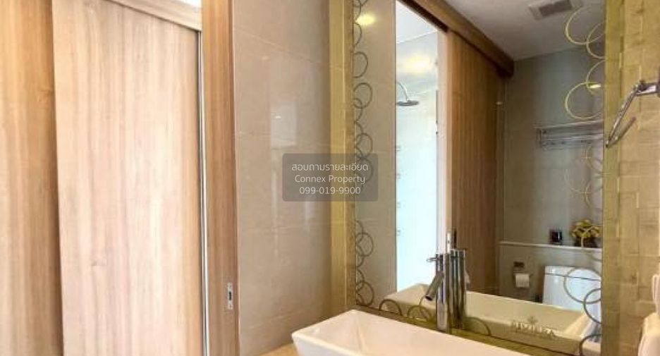 For rent 2 bedrooms condo in Phaya Thai, Bangkok