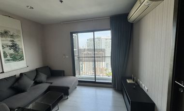 Wohnung zur Miete mit 1 Zimmer in Huai Khwang, Bangkok