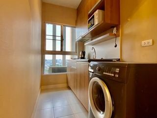 For rent 2 bedrooms condo in Thon Buri, Bangkok