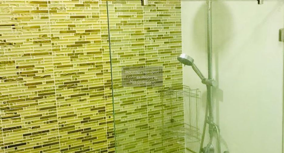 For rent 2 bedrooms condo in Ratchathewi, Bangkok