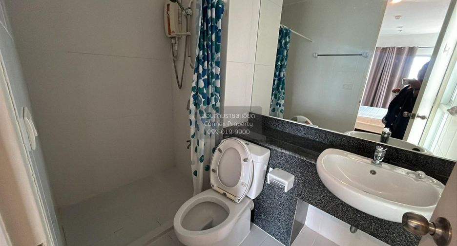 For rent 2 bedrooms condo in Thon Buri, Bangkok