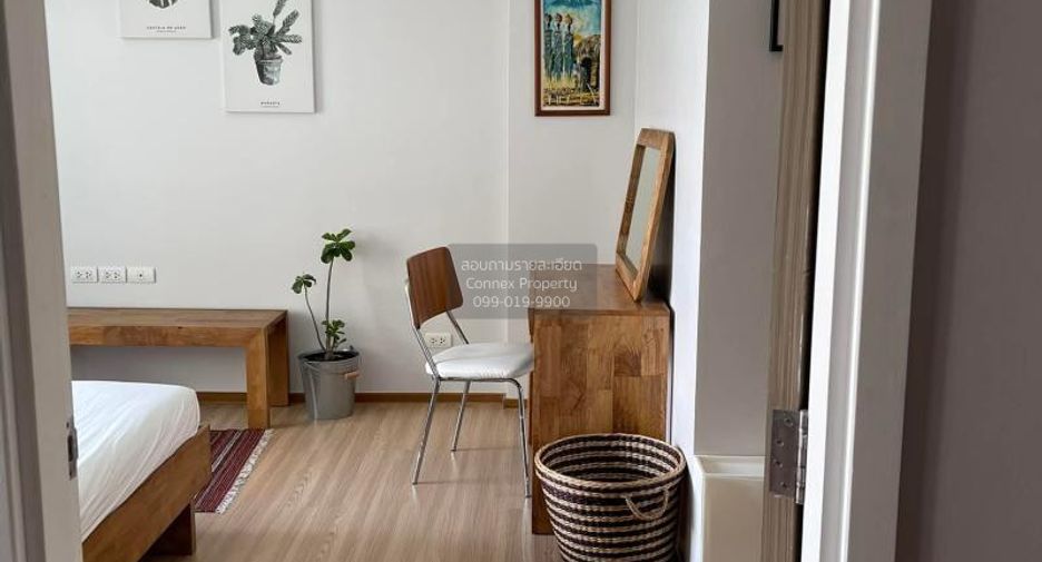 Condo en alquiler de 1 habitaciones en Khlong San, Bangkok