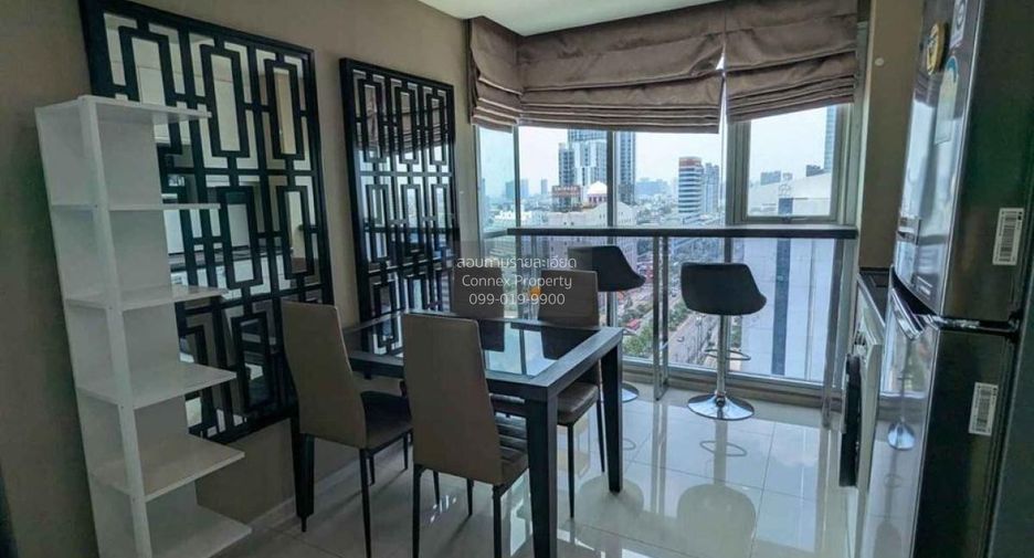 For rent 2 bedrooms condo in Huai Khwang, Bangkok