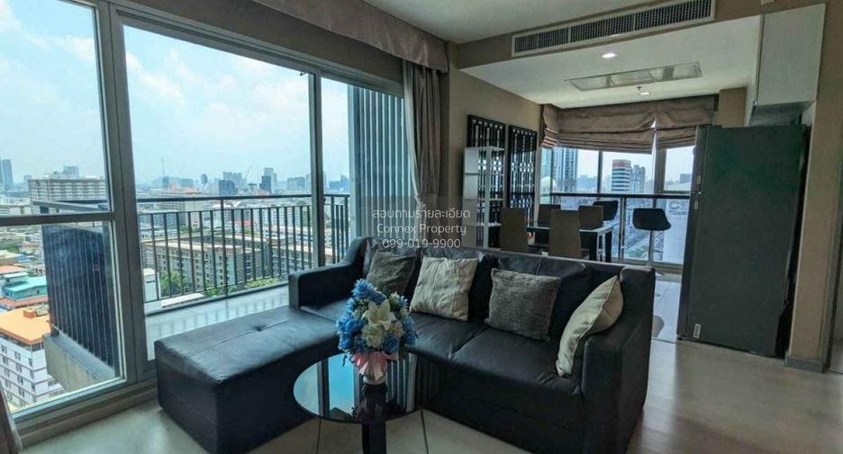 For rent 2 bedrooms condo in Huai Khwang, Bangkok