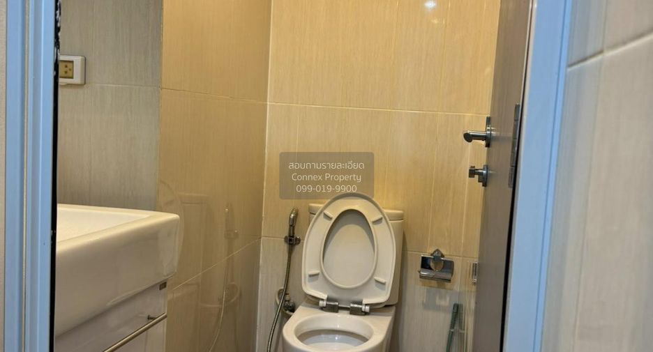 Аренда 2 спальни кондо в Хуаи Кхщанг, Бангкок