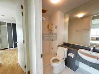 For rent 2 bedrooms condo in Thon Buri, Bangkok
