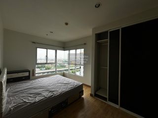 For rent 2 bedrooms condo in Thon Buri, Bangkok