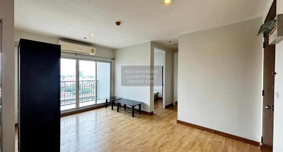 For rent 2 bedrooms condo in Thon Buri, Bangkok