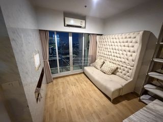 For rent 2 bedrooms condo in Thon Buri, Bangkok