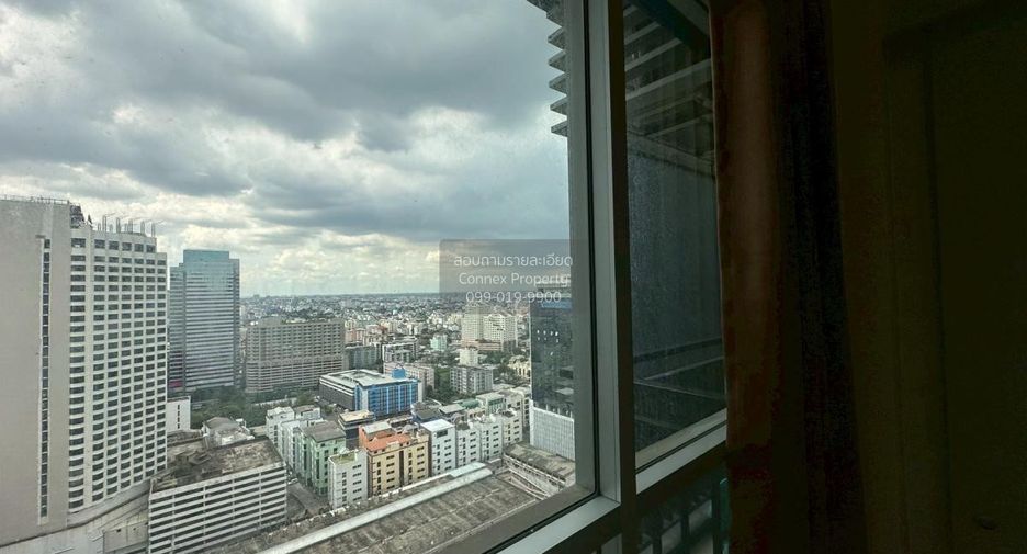 For rent 2 bedrooms condo in Huai Khwang, Bangkok