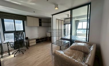 Аренда 1 кровать кондо в Кхлонг Сан, Бангкок
