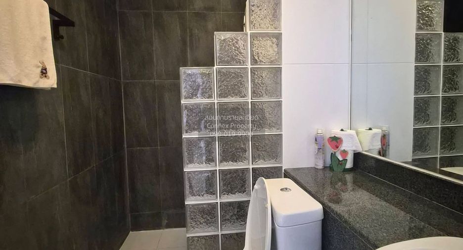 For rent 1 bed condo in Thon Buri, Bangkok