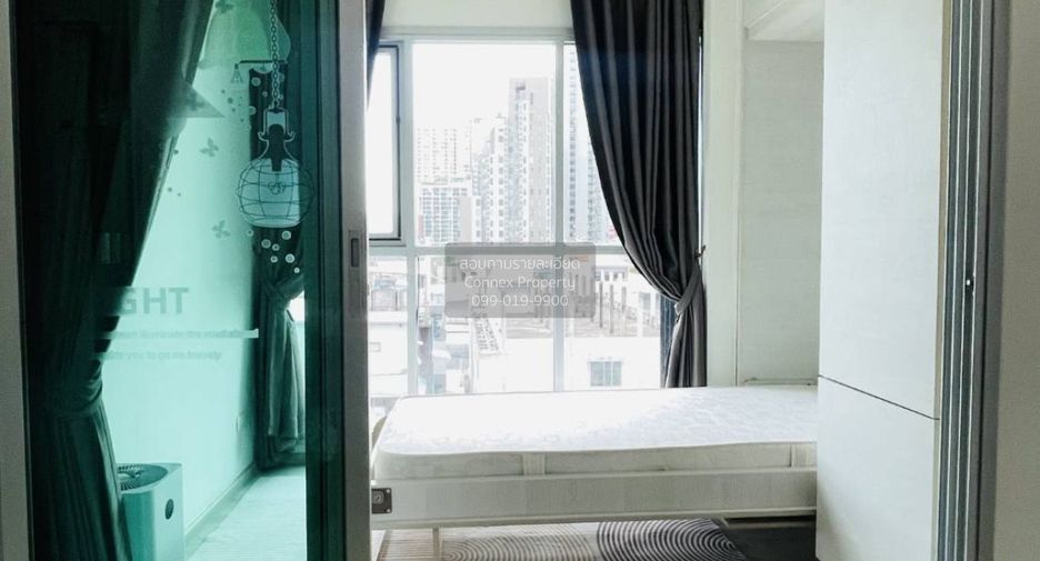 For rent 2 bedrooms condo in Huai Khwang, Bangkok
