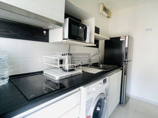 For rent 2 bedrooms condo in Huai Khwang, Bangkok