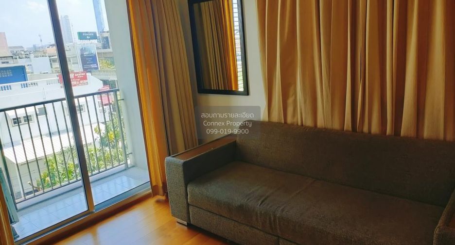 Condo en alquiler de 2 habitaciones en Khlong San, Bangkok