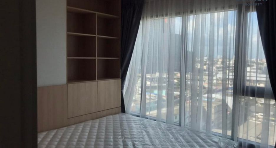 For rent 2 bedrooms condo in Phra Khanong, Bangkok