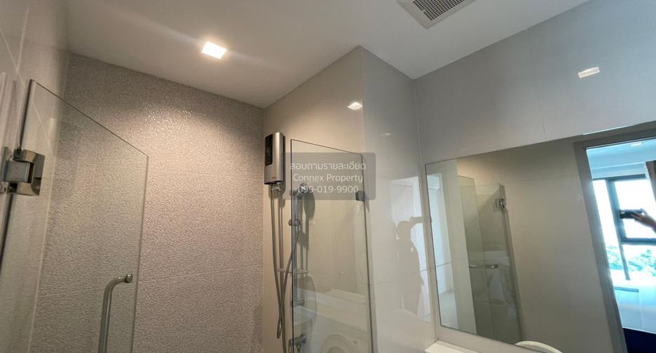 For rent 2 bedrooms condo in Phra Khanong, Bangkok