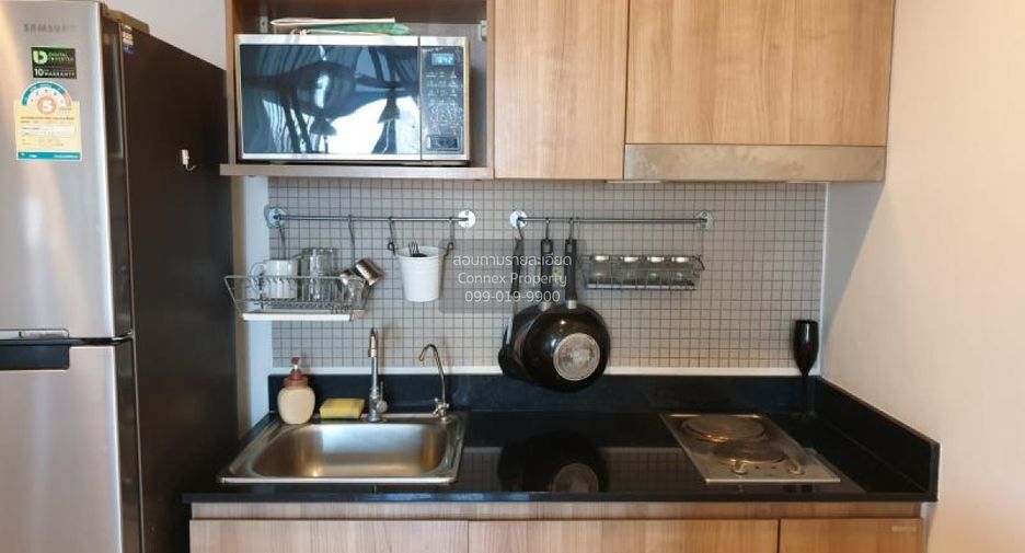 For rent 2 bedrooms condo in Ratchathewi, Bangkok